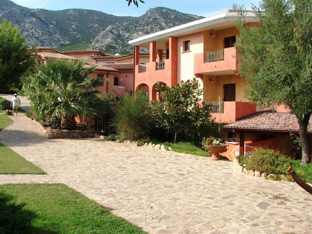 Hotel Club Parco Blu Cala Gonone Esterno foto